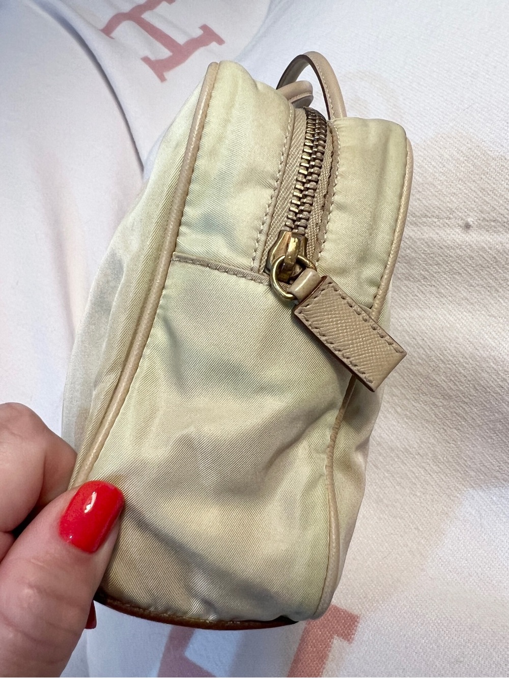 Prada⭐️Authentic Pale Yellow Nylon Top-Handle Gold hardware Hobo Bag - Picture 4 of 12